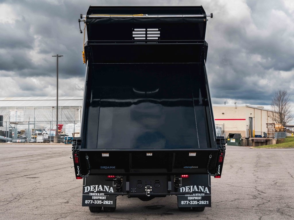 New 2026 Chevrolet Silverado 3500 Regular Cab Cab Chassis - photo 24