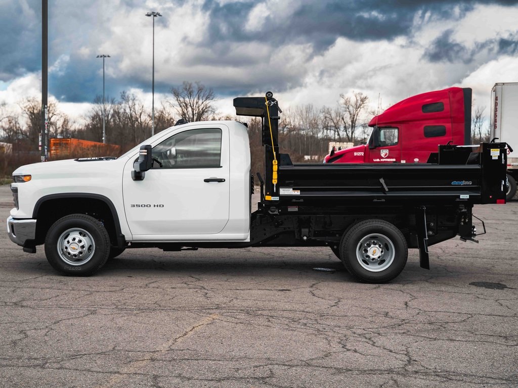 New 2026 Chevrolet Silverado 3500 Regular Cab Cab Chassis - photo 3