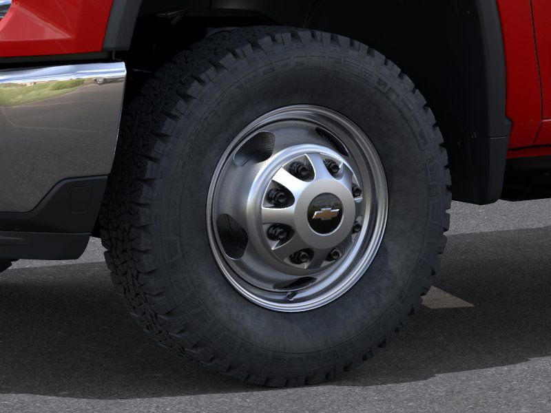 New 2026 Chevrolet Silverado 3500 Regular Cab Cab Chassis - photo 9