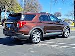 Used 2020 Ford Explorer XLT thumbnail 3