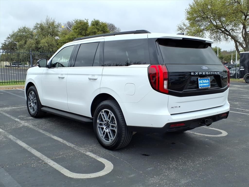 Used 2025 Ford Expedition ACTIV - photo 9