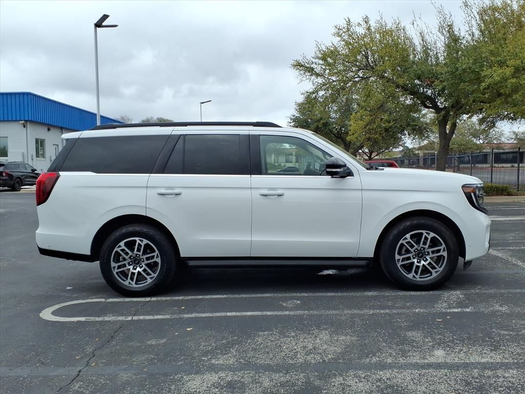 Used 2025 Ford Expedition ACTIV - photo 5