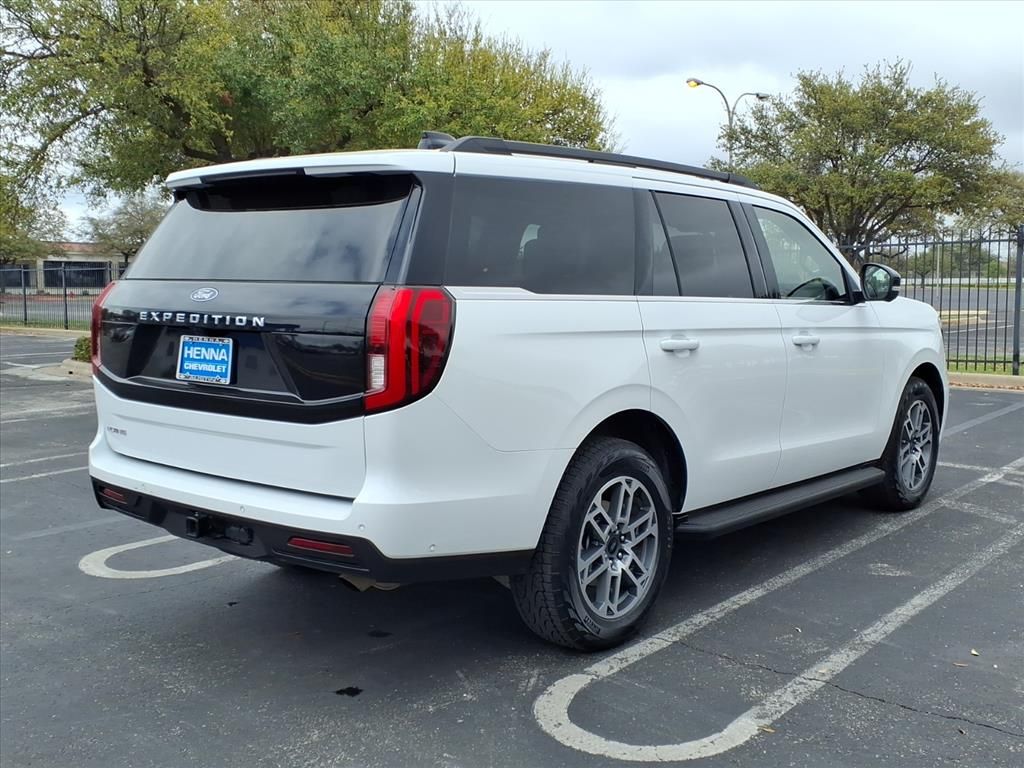 Used 2025 Ford Expedition ACTIV - photo 8
