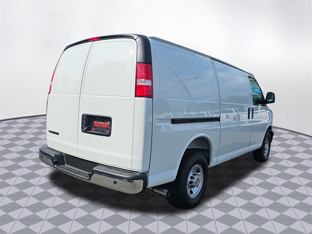 New 2025 Chevrolet Express 2500 Empty Cargo Van - photo 7