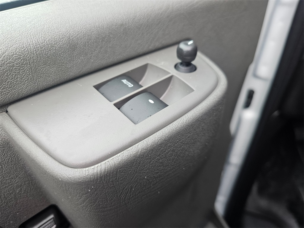 New 2025 Chevrolet Express 2500 Empty Cargo Van - photo 24