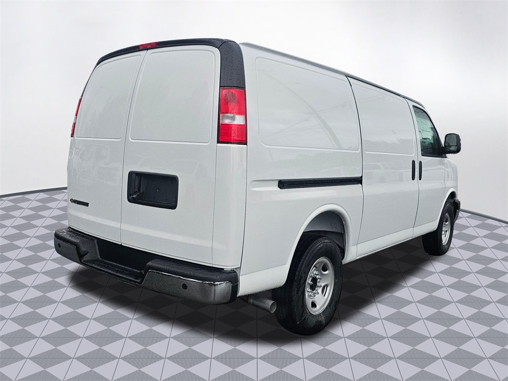 New 2025 Chevrolet Express 2500 Empty Cargo Van - photo 8