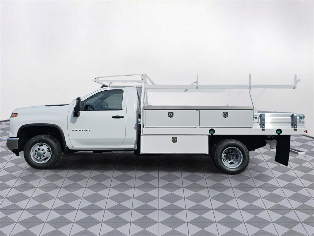 New 2026 Chevrolet Silverado 3500 Regular Cab Cab Chassis - photo 5