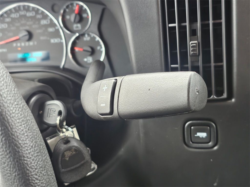 New 2025 Chevrolet Express 2500 Empty Cargo Van - photo 36