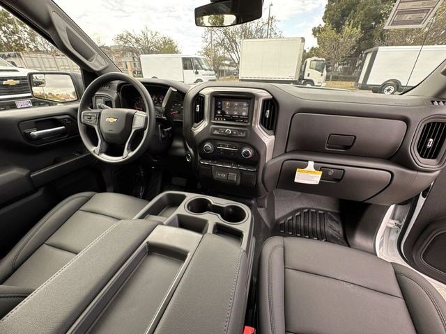 New 2025 Chevrolet Silverado 1500 - photo 2
