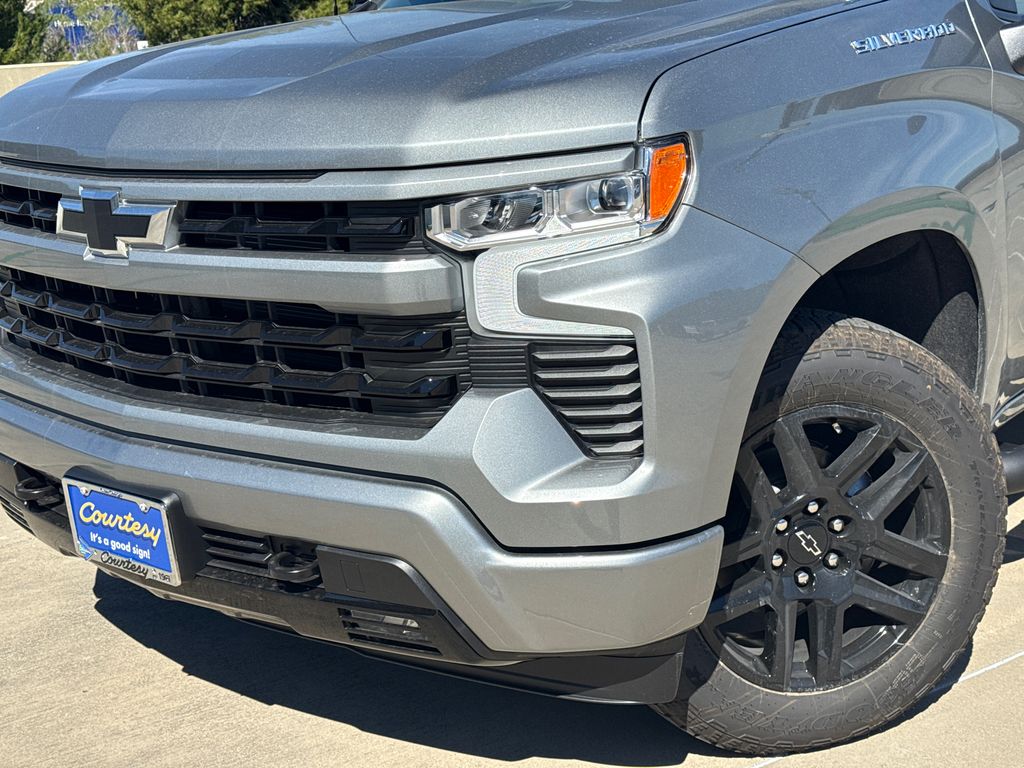 New 2026 Chevrolet Silverado 1500 - photo 2