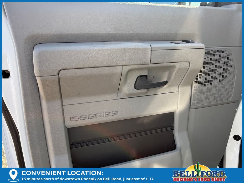 New 2026 Ford E-350 Cutaway - photo 15