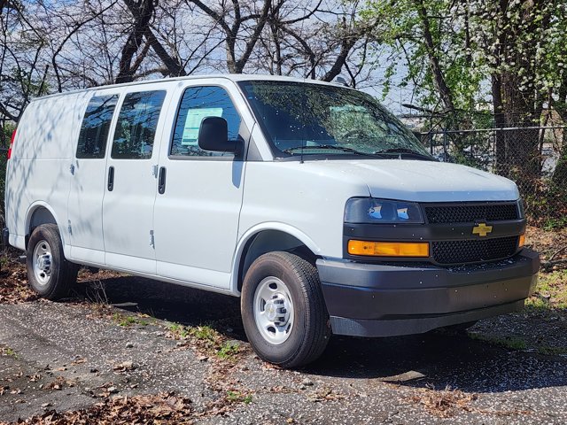 New 2025 Chevrolet Express 2500 Empty Cargo Van - photo 37