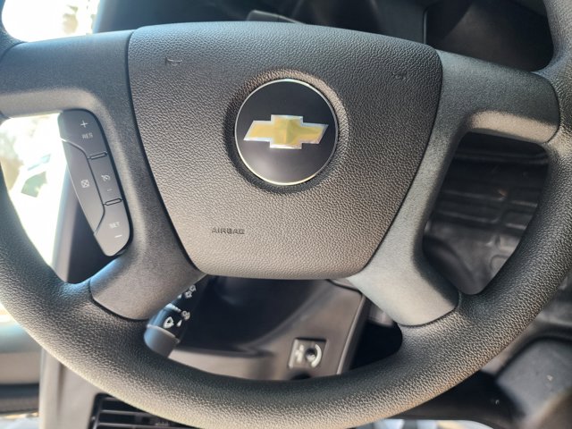 New 2025 Chevrolet Express 2500 Empty Cargo Van - photo 5