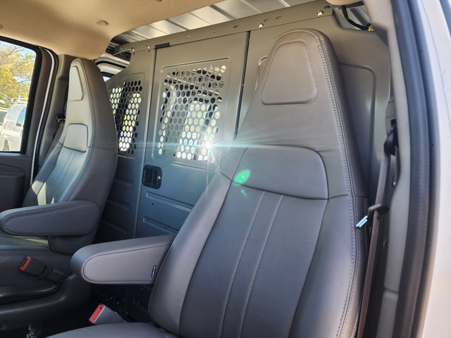 New 2025 Chevrolet Express 2500 Empty Cargo Van - photo 23
