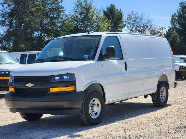 New 2025 Chevrolet Express 2500 Empty Cargo Van - photo 3