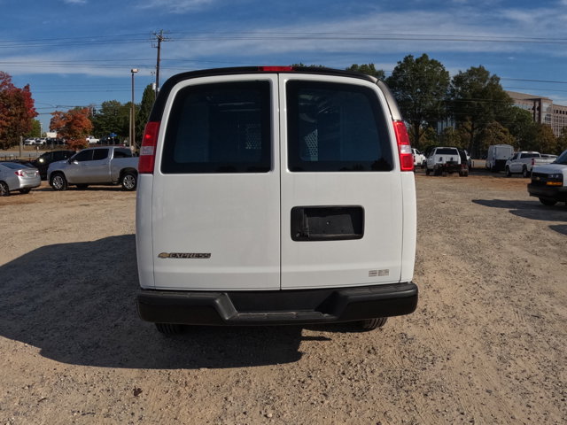 New 2025 Chevrolet Express 2500 Empty Cargo Van - photo 4