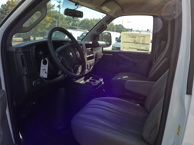 New 2025 Chevrolet Express 2500 Empty Cargo Van - photo 8