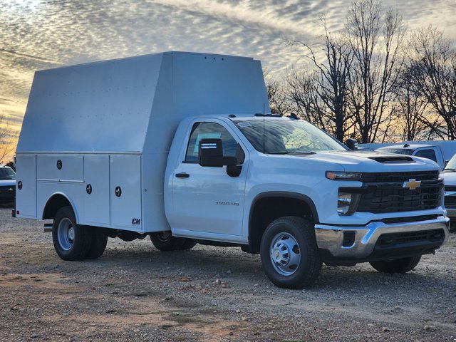 New 2025 Chevrolet Silverado 3500 Regular Cab Cab Chassis - photo 33