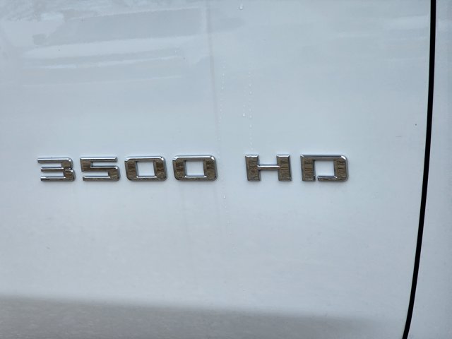 New 2025 Chevrolet Silverado 3500 Regular Cab Cab Chassis - photo 6