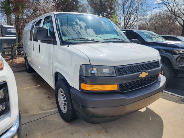 New 2025 Chevrolet Express 2500 Empty Cargo Van - photo 38
