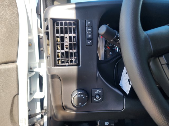New 2025 Chevrolet Express 2500 Empty Cargo Van - photo 3