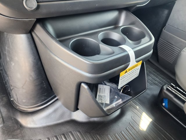 New 2025 Chevrolet Express 2500 Empty Cargo Van - photo 10