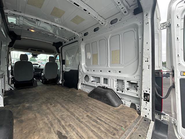 Used 2015 Ford Transit 250 Medium Roof Empty Cargo Van - photo 38