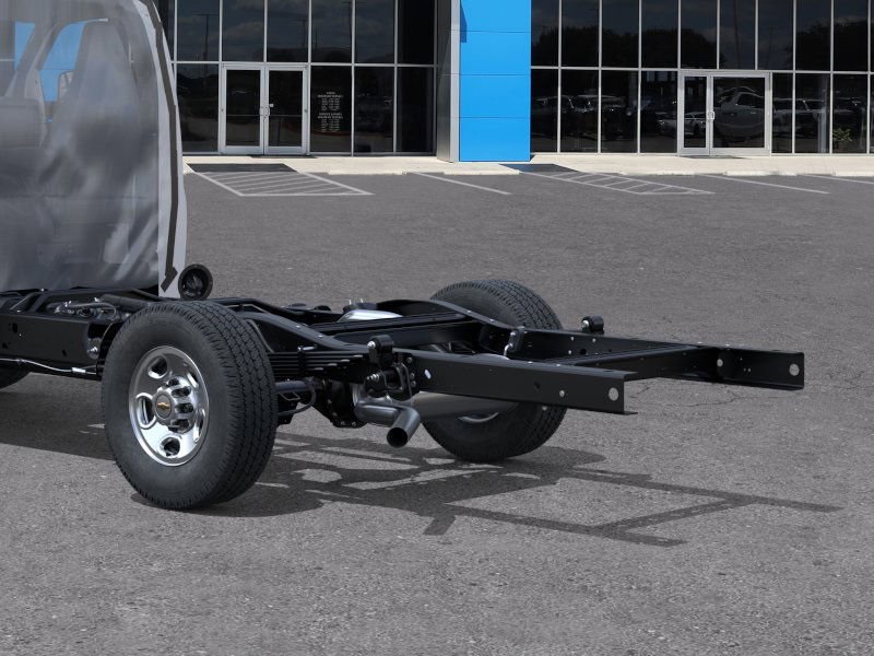 New 2025 Chevrolet Express 3500 Cutaway - photo 11