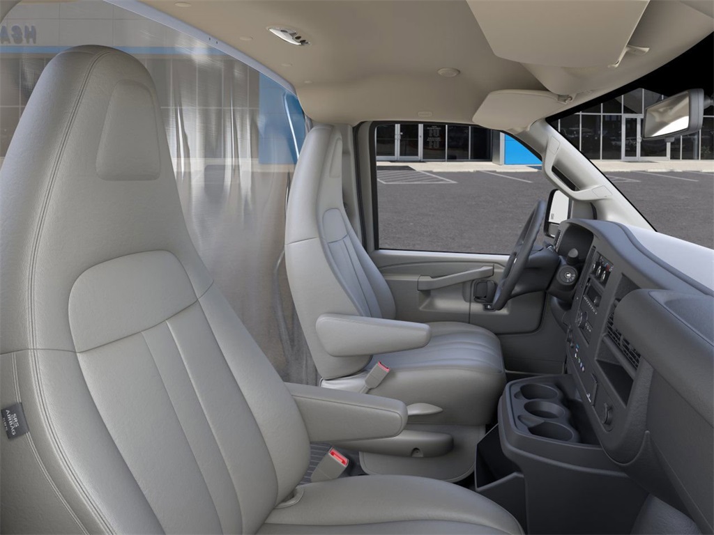 New 2025 Chevrolet Express 3500 Cutaway - photo 17