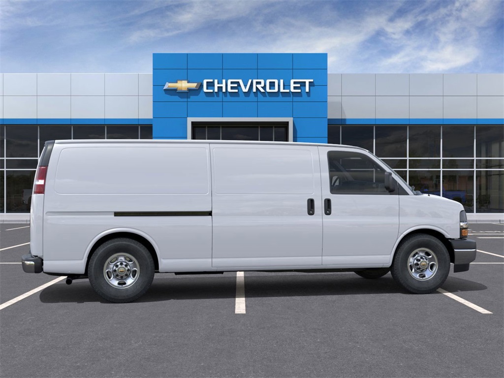 New 2025 Chevrolet Express 3500 Empty Cargo Van - photo 5