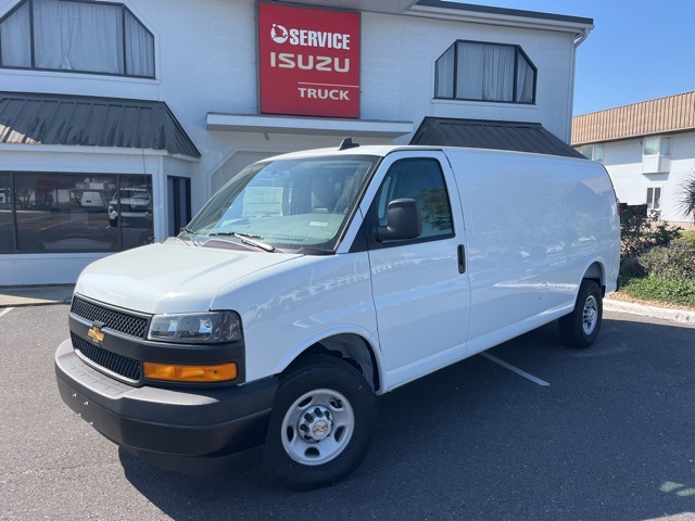 New 2025 Chevrolet Express 2500 - photo 2