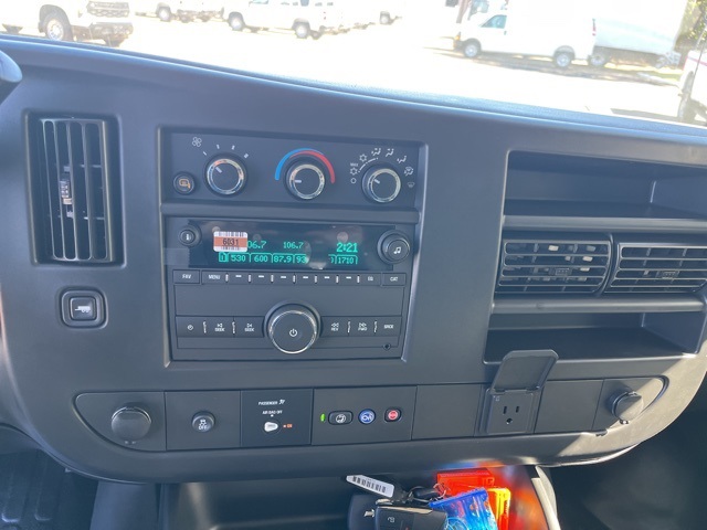 New 2025 Chevrolet Express 2500 Empty Cargo Van - photo 18