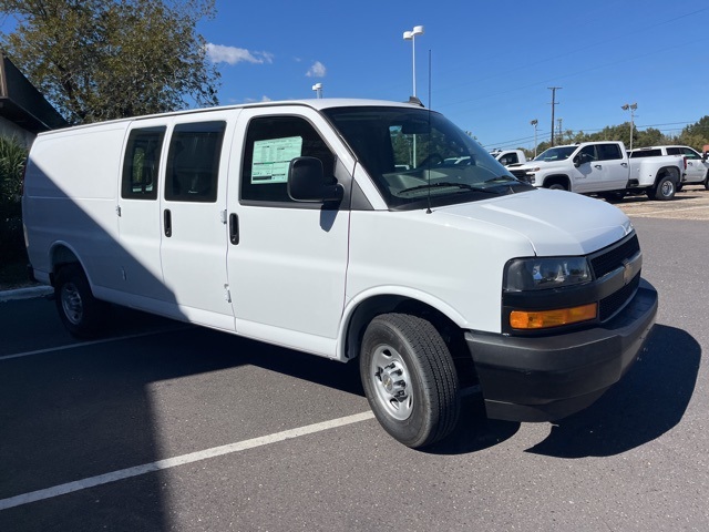 New 2025 Chevrolet Express 2500 Empty Cargo Van - photo 9