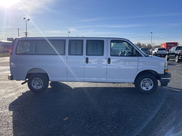New 2025 Chevrolet Express 3500 Empty Cargo Van - photo 8