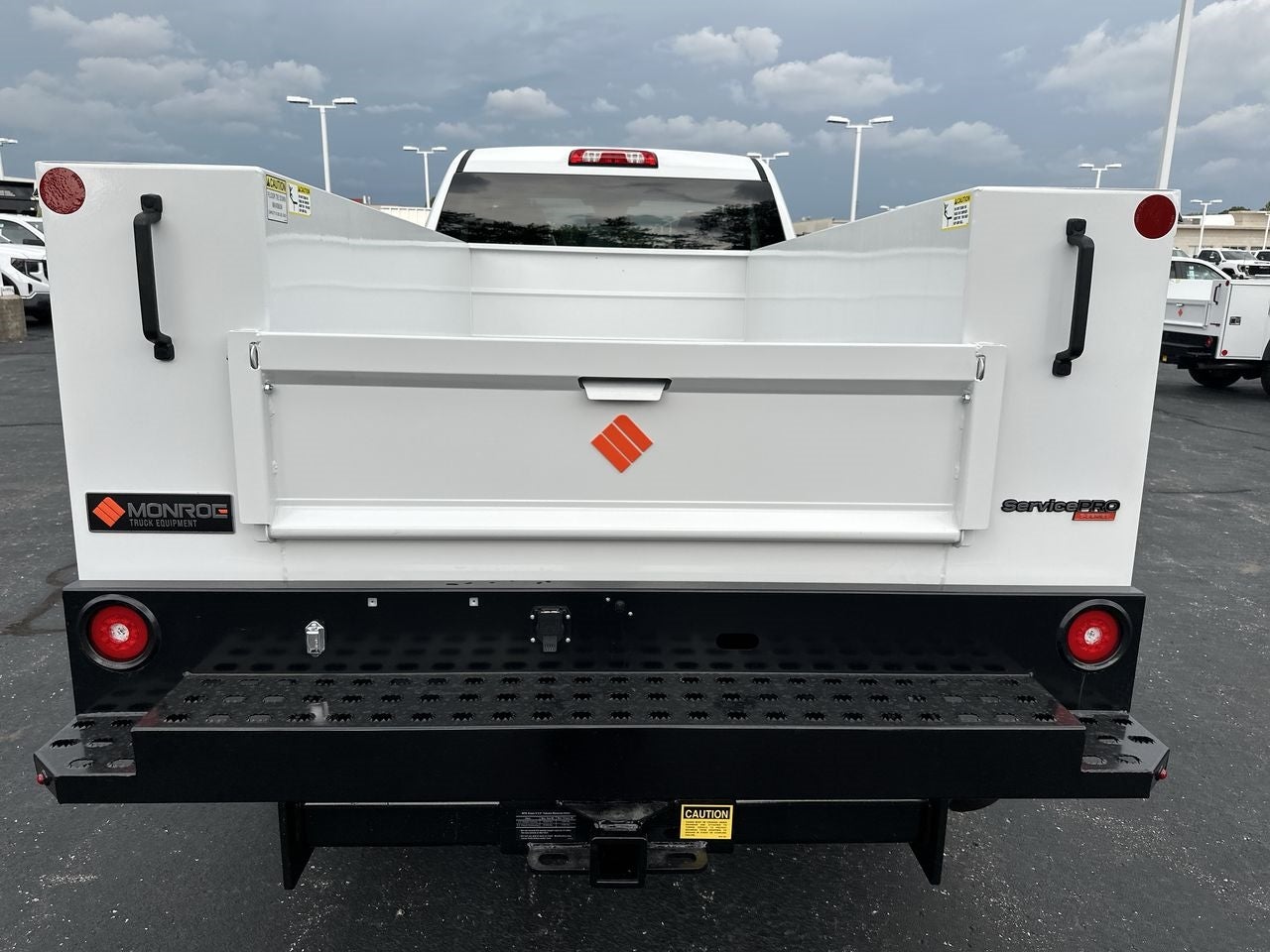 New 2025 GMC Sierra 2500 Regular Cab Cab Chassis - photo 29
