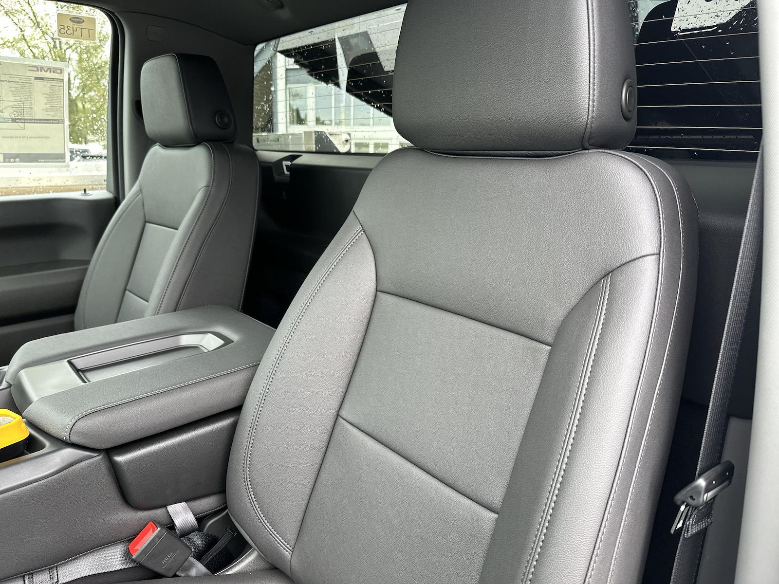 New 2026 GMC Sierra 3500 - photo 2