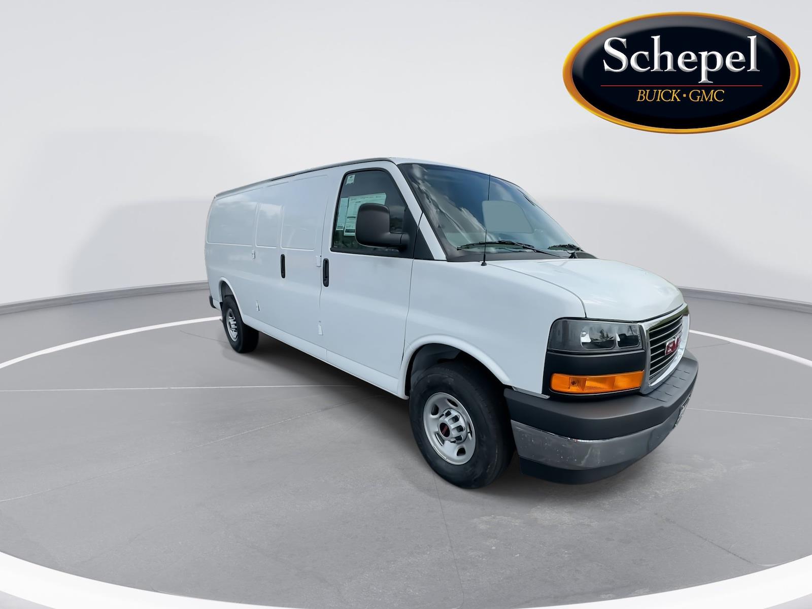 New 2026 GMC Savana 2500 - photo 2