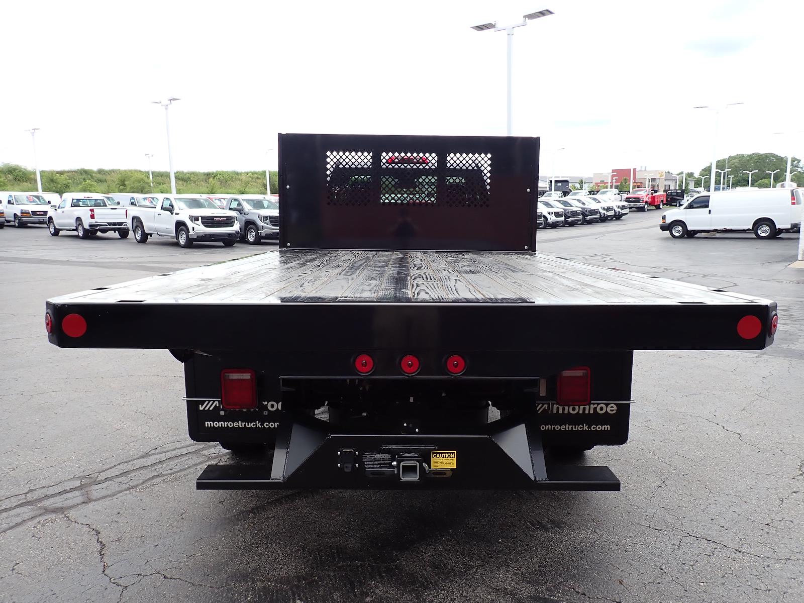 New 2026 GMC Sierra 3500 Regular Cab Cab Chassis - photo 7