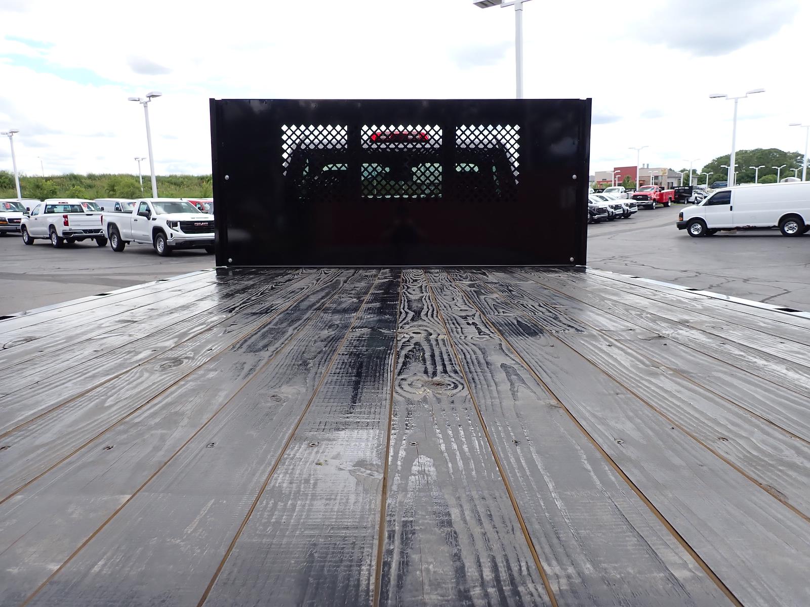 New 2026 GMC Sierra 3500 Regular Cab Cab Chassis - photo 9