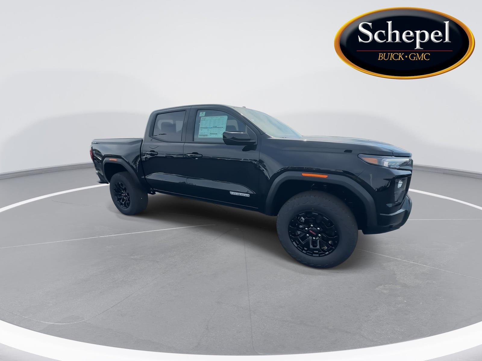 New 2026 GMC Canyon - photo 2
