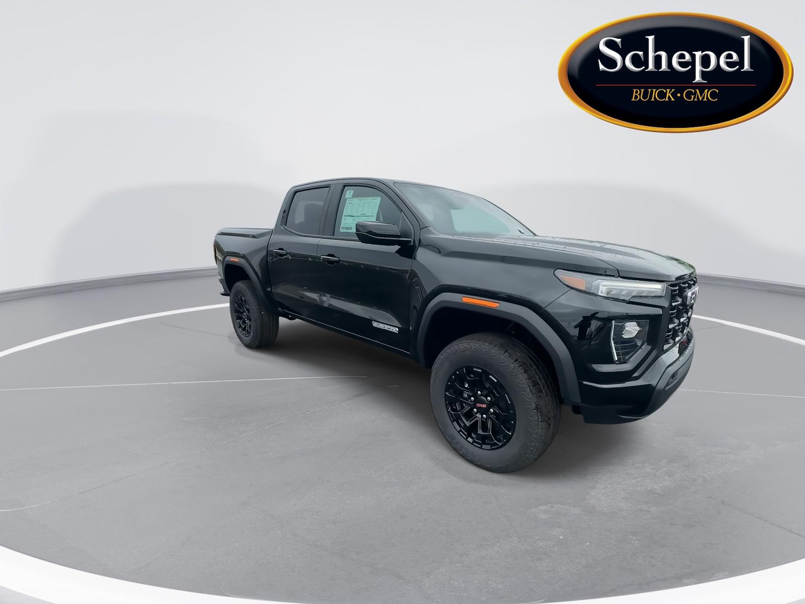 New 2026 GMC Canyon - photo 2