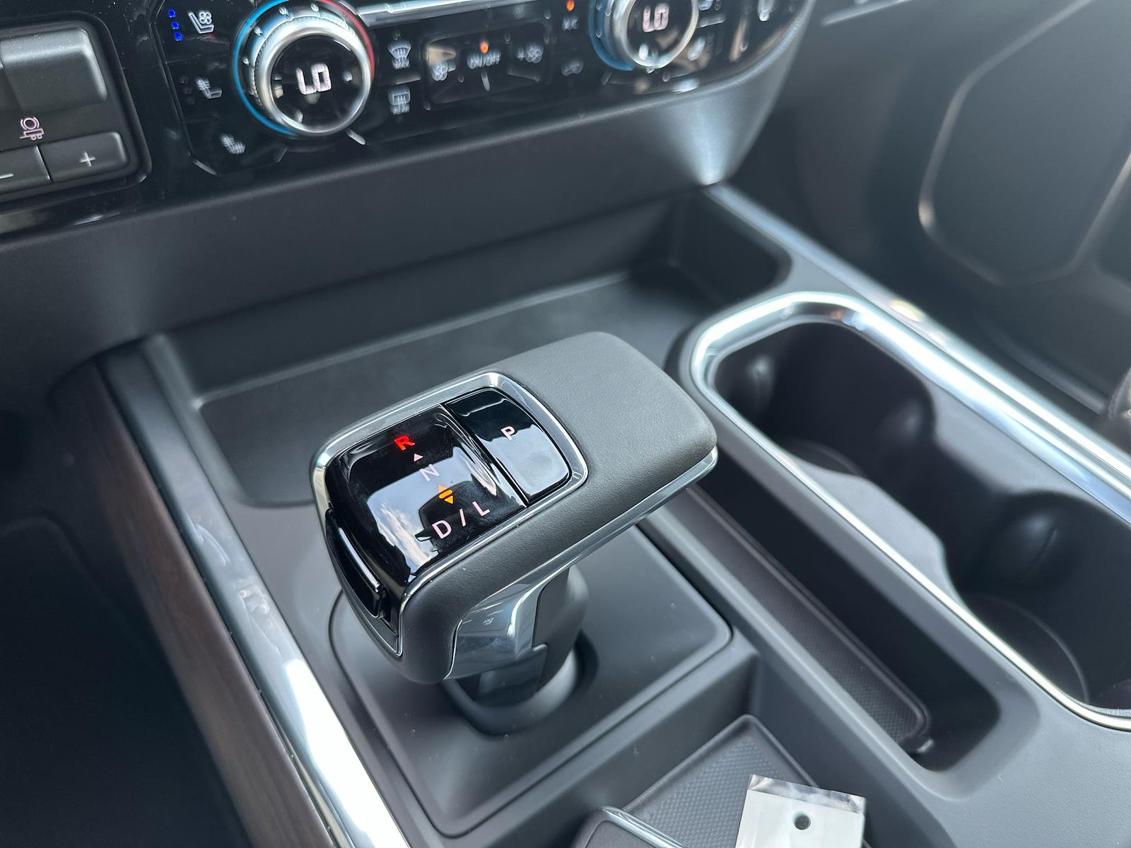 New 2026 GMC Sierra 1500 SLT Crew Cab - photo 18