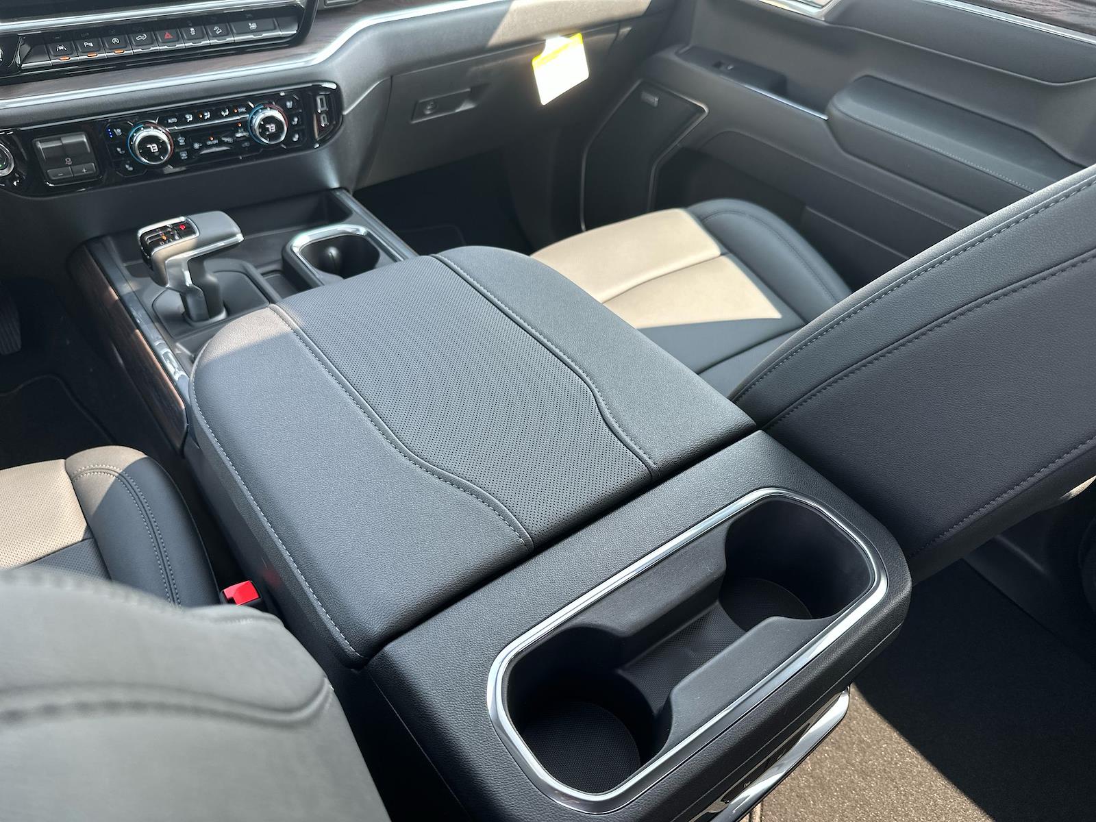 New 2026 GMC Sierra 1500 SLT Crew Cab - photo 19
