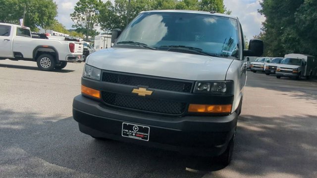 New 2025 Chevrolet Express 2500 Empty Cargo Van - photo 3