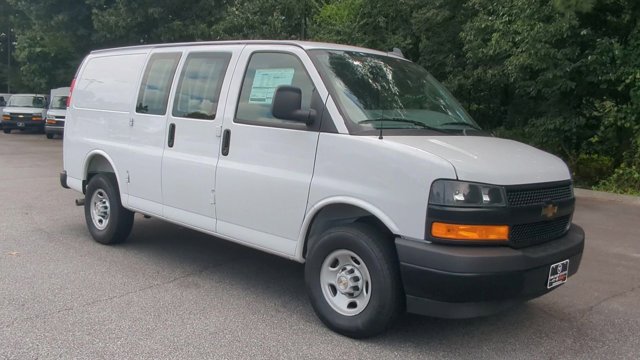 New 2025 Chevrolet Express 2500 - photo 2