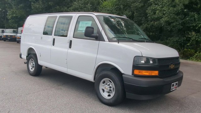 New 2025 Chevrolet Express 2500 - photo 2