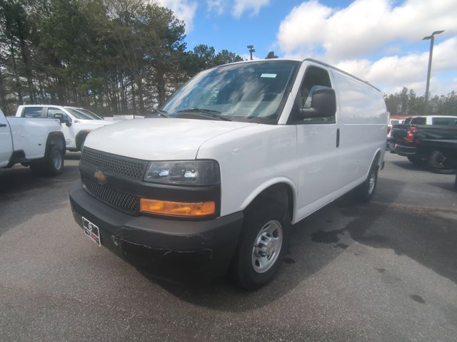 New 2025 Chevrolet Express 2500 Empty Cargo Van - photo 3