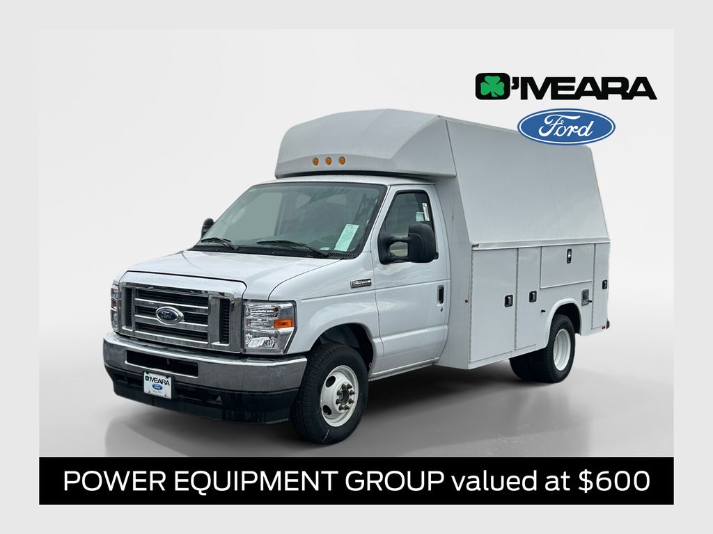 New 2025 Ford E-350 - photo 1