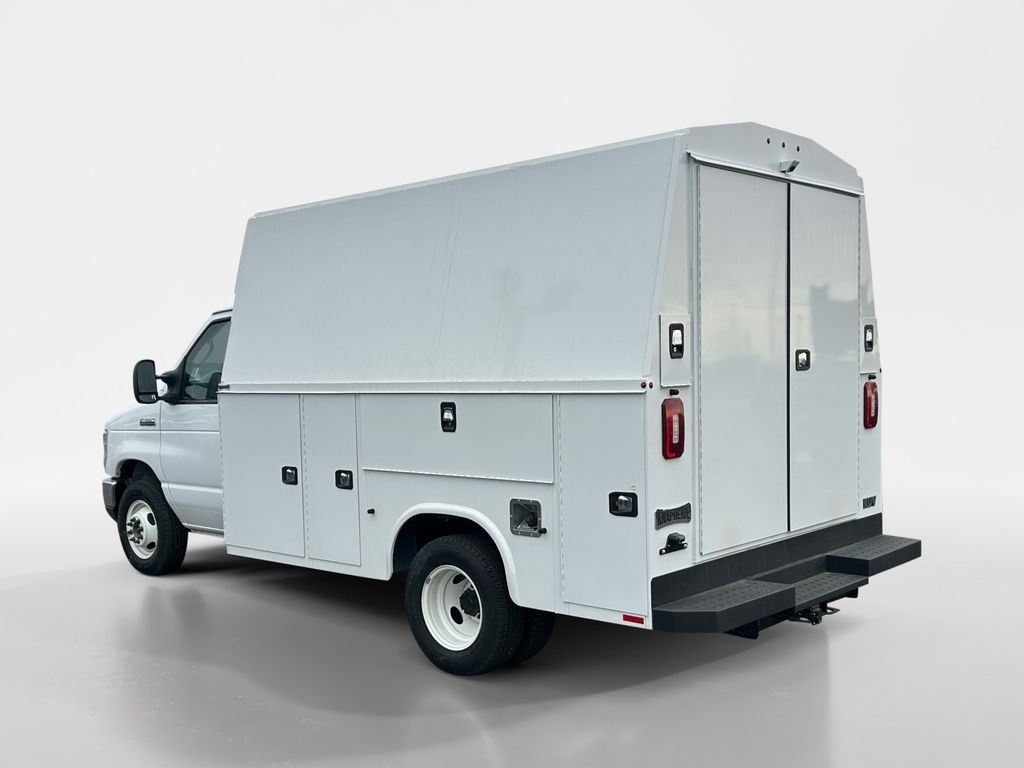 New 2025 Ford E-350 Cutaway - photo 3