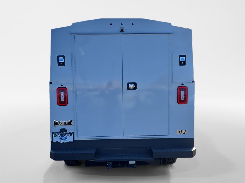 New 2026 Ford E-350 Cutaway - photo 4